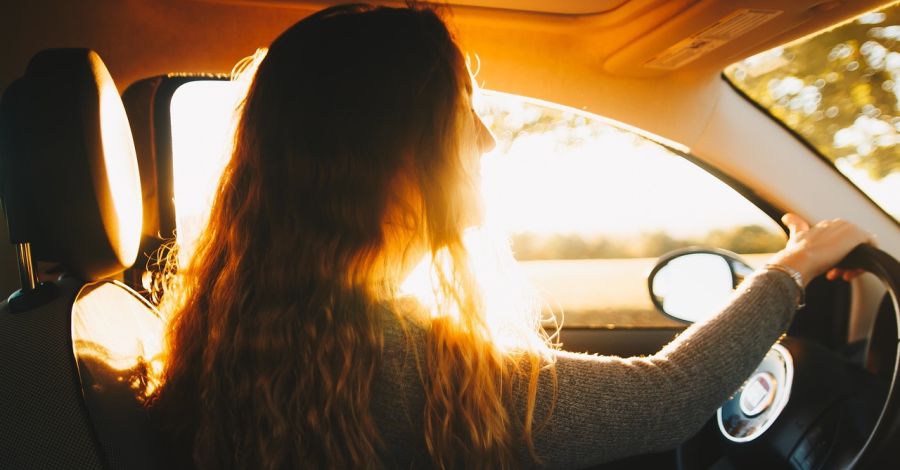 5 tipp, hogy biztonságban vágj neki a nyárnak friss jogsival